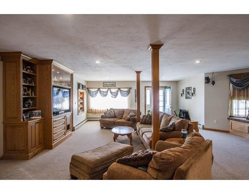 152 Derby St, Worcester, MA 01604 photo 11