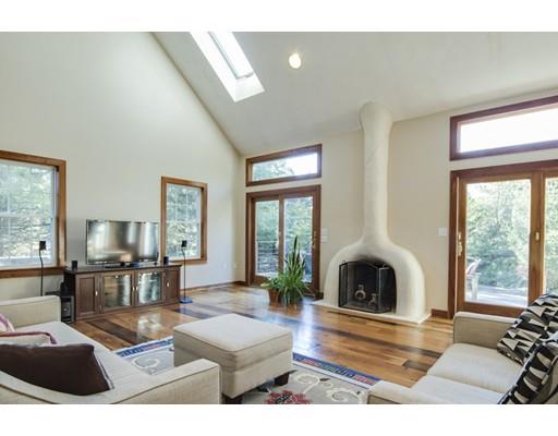 1 Carter Dr, Natick, MA 01760 photo 4
