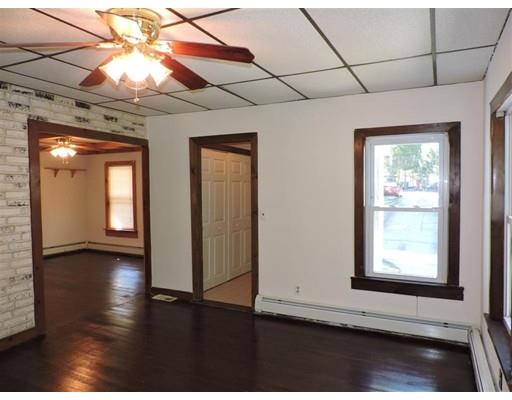 16 Elm St, Webster, MA 01570 photo 6