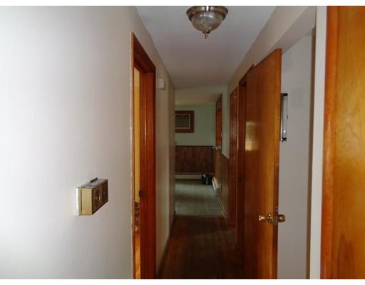 185 Leopold St, Springfield, MA 01119 photo 8