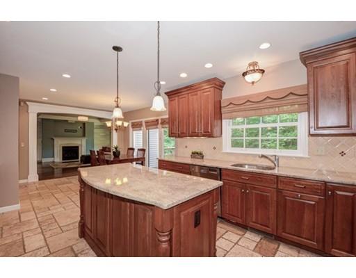 8 Coolidge Dr, Acton, MA 01720 photo 5