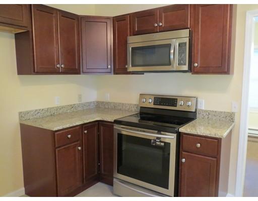28 Martin St, Springfield, MA 01108 photo 8