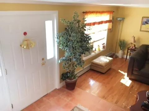 8 Onset # -B, Worcester, MA 01604 photo 2