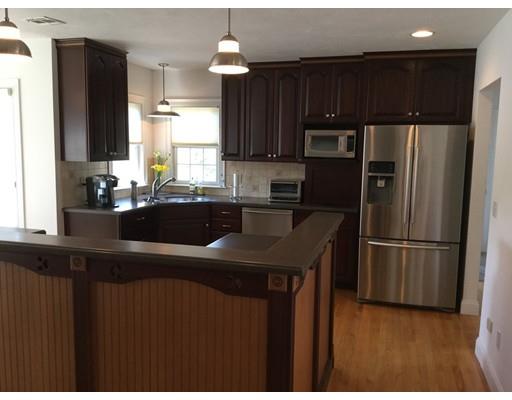 91 Taurus Dr, Mashpee, MA 02649 photo 4