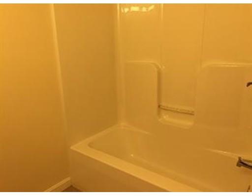 5 Kelleher St, Worcester, MA 01604 photo 8