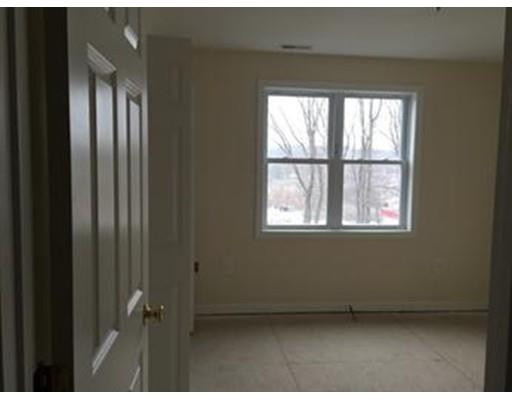 5 Kelleher St, Worcester, MA 01604 photo 9