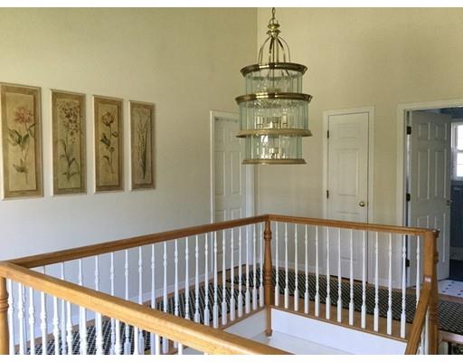 17 Spring Valley Rd, Worcester, MA 01609 photo 12