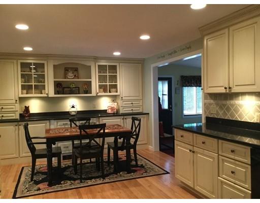 17 Spring Valley Rd, Worcester, MA 01609 photo 3