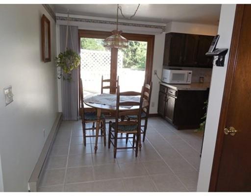 12 Pinebrook Dr, Easthampton, MA 01027 photo 6