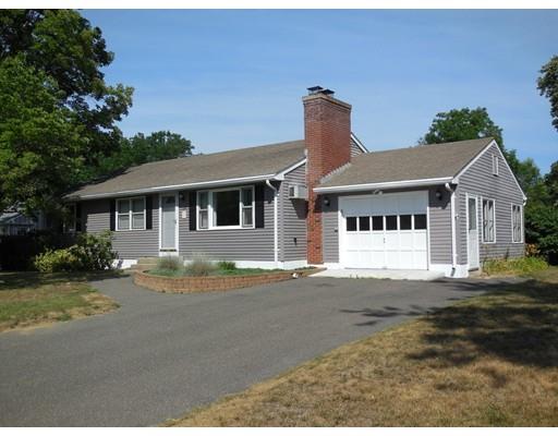 12 Pinebrook Dr, Easthampton, MA 01027 photo 2