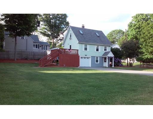 228 Pleasant St, Reading, MA 01867 photo 2