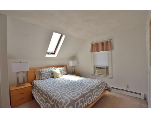 228 Pleasant St, Reading, MA 01867 photo 9
