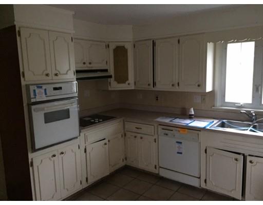 21 Blue Bell Rd, Worcester, MA 01606 photo 4