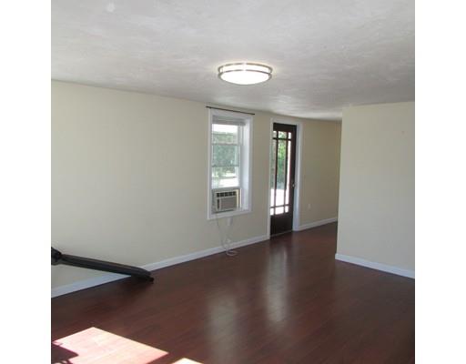 304 Main St, Townsend, MA 01469 photo 8
