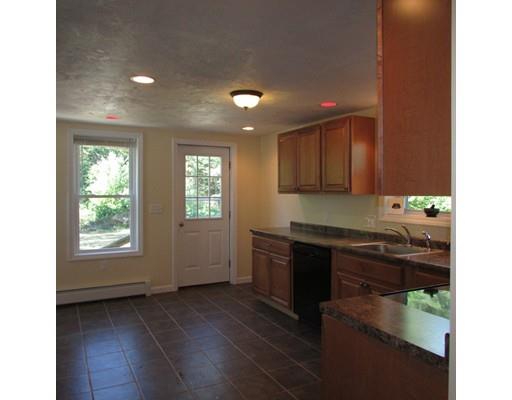 304 Main St, Townsend, MA 01469 photo 4
