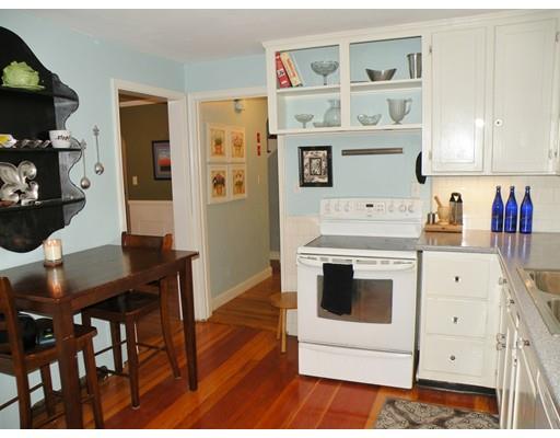 17 Saxon Rd, Worcester, MA 01602 photo 6