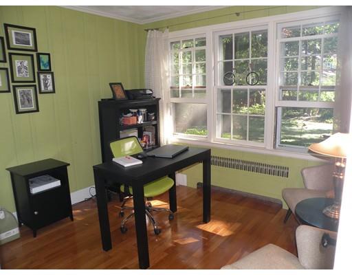 17 Saxon Rd, Worcester, MA 01602 photo 11