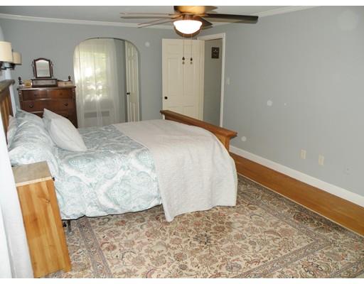 17 Saxon Rd, Worcester, MA 01602 photo 18