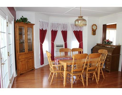 9 Mapleton Pl, Lynn, MA 01904 photo 8