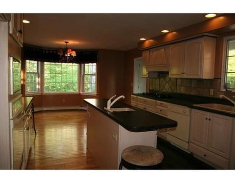 229 Hathaway St, Wareham, MA 02571 photo 8