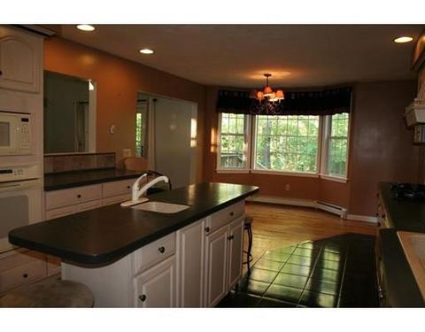 229 Hathaway St, Wareham, MA 02571 photo 9