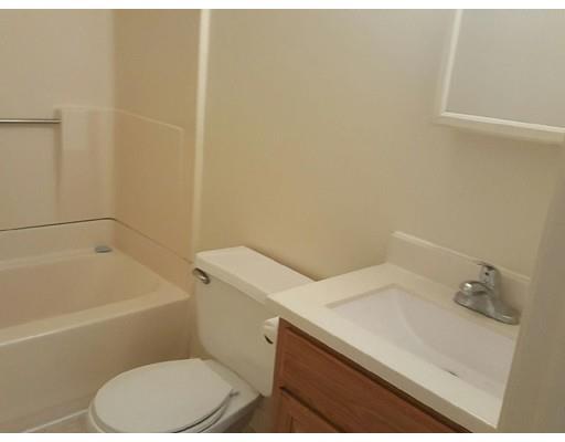 128 Cedar St, Springfield, MA 01105 photo 13