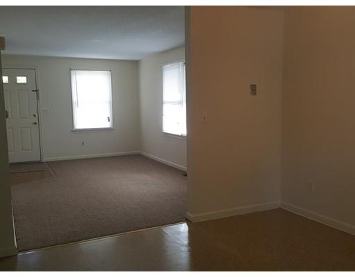 128 Cedar St, Springfield, MA 01105 photo 9