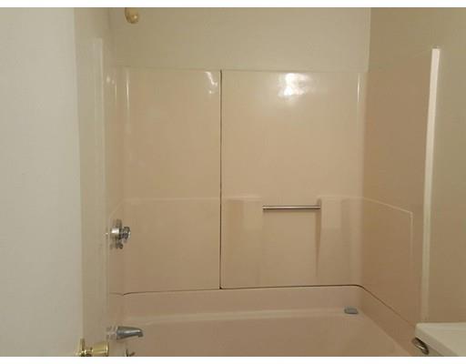 128 Cedar St, Springfield, MA 01105 photo 14