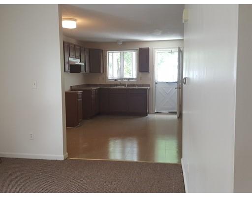 128 Cedar St, Springfield, MA 01105 photo 11