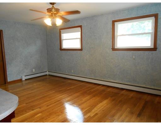 33 Maple Ave, Avon, MA 02322 photo 6