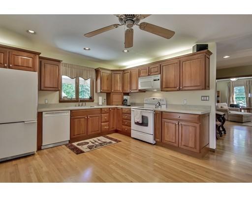 21 Dixey Dr, Middleton, MA 01949 photo 13