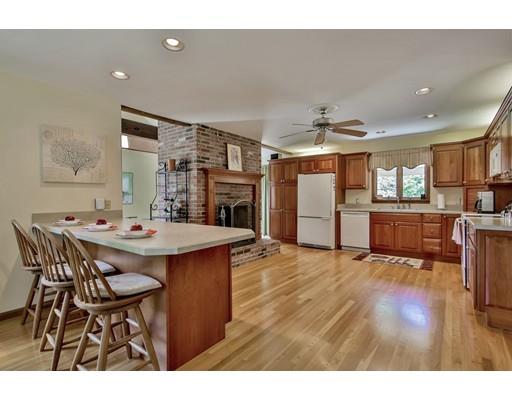 21 Dixey Dr, Middleton, MA 01949 photo 9
