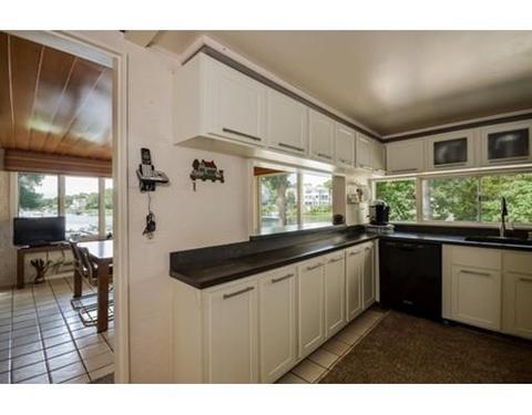 17 Compass Cir, Mashpee, MA 02649 photo 12