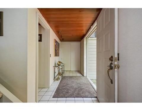 17 Compass Cir, Mashpee, MA 02649 photo 4