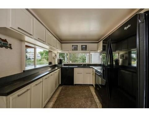 17 Compass Cir, Mashpee, MA 02649 photo 13