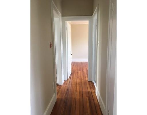 29 Mount Royal St, Chicopee, MA 01020 photo 8