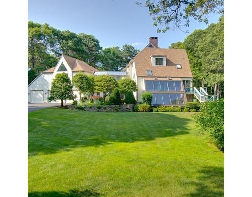 61 Cedar Tree Neck Rd, Marstons Mills, MA 02648 photo 3