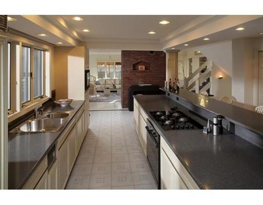 61 Cedar Tree Neck Rd, Marstons Mills, MA 02648 photo 7
