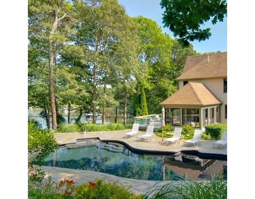 61 Cedar Tree Neck Rd, Marstons Mills, MA 02648 photo 4