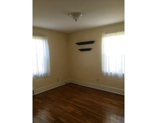 743 Prospect St, Fall River, MA 02720 photo 7