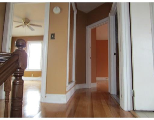 41 Chestnut St, Everett, MA 02149 photo 2