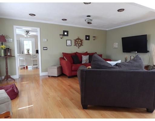 88 Summit Ave, Walpole, MA 02081 photo 6