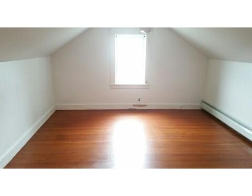 170 E Meadow Rd, Lowell, MA 01854 photo 2