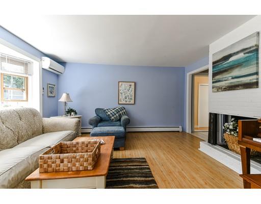 83 Simpson Dr, Framingham, MA 01701 photo 2