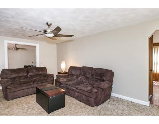 67 Melha Ave, Springfield, MA 01104 photo 4