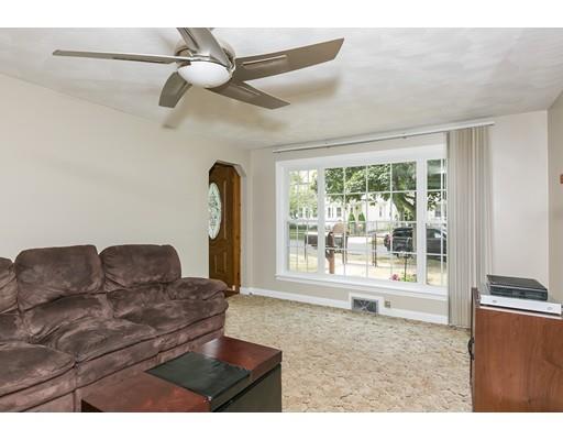67 Melha Ave, Springfield, MA 01104 photo 2