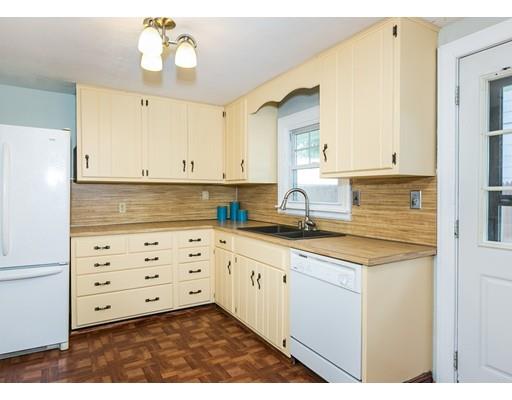 67 Melha Ave, Springfield, MA 01104 photo 7