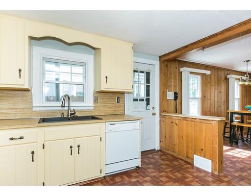 67 Melha Ave, Springfield, MA 01104 photo 8