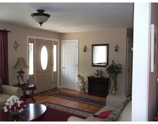 1383 Langley St, Fall River, MA 02721 photo 9