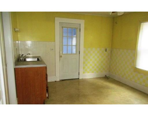 150 Dubois St, Springfield, MA 01151 photo 5